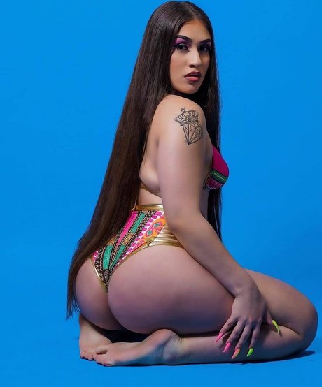 Haydeesofii セクシーモデル 写真