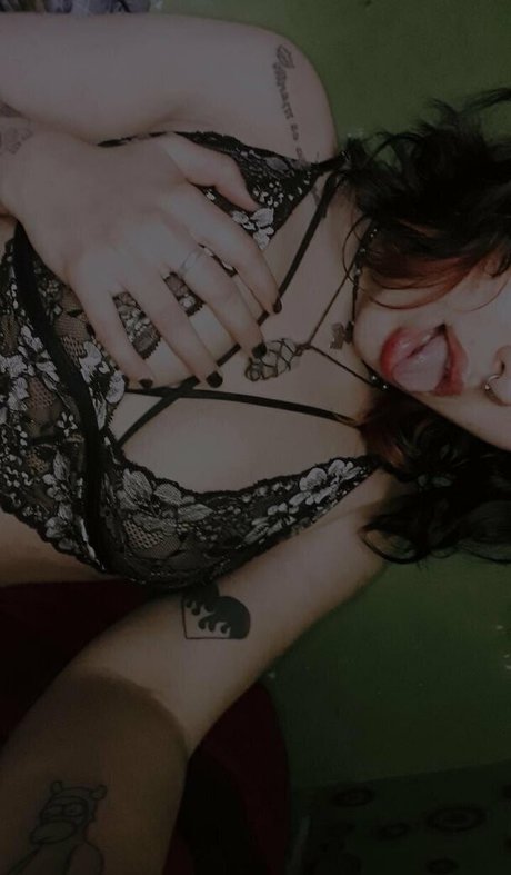 メコスジのオンリーファンズ ポルノ ギャラリー