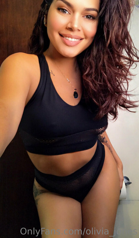 olivia jones2 ポルノスター アート 写真