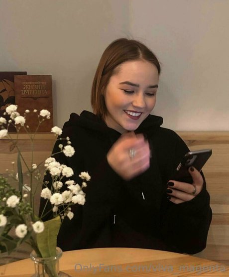 コスプレオナニーオンリーファンズ ヌード 写真