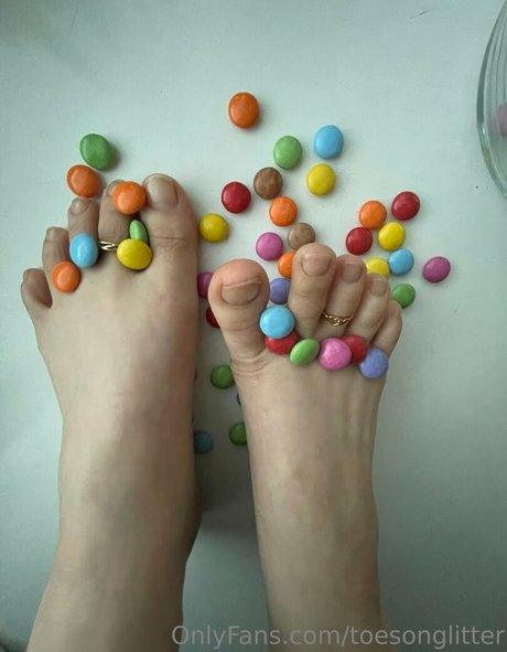 toesonglitter ポルノスター 高品質 写真