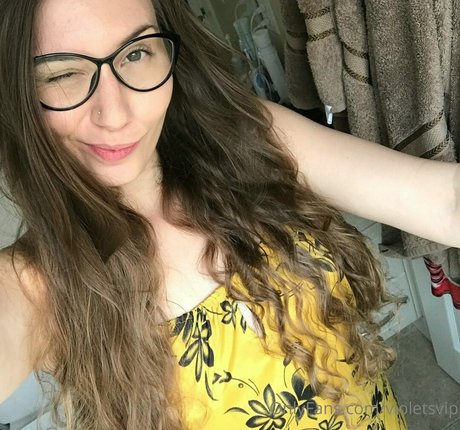 violetsvip 無料モデル 写真