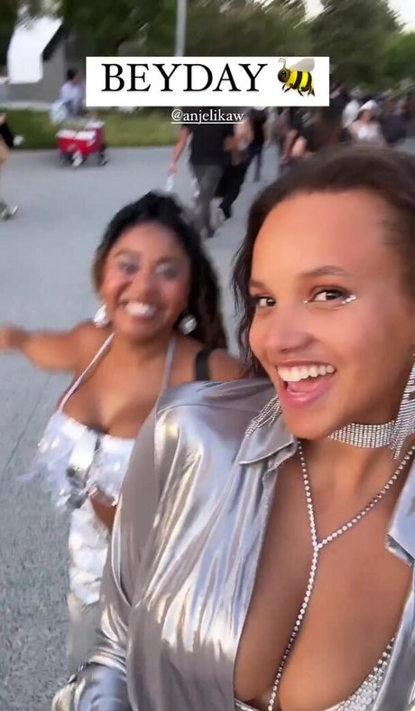 Ashley Nicole Williams 可愛いモデル 写真