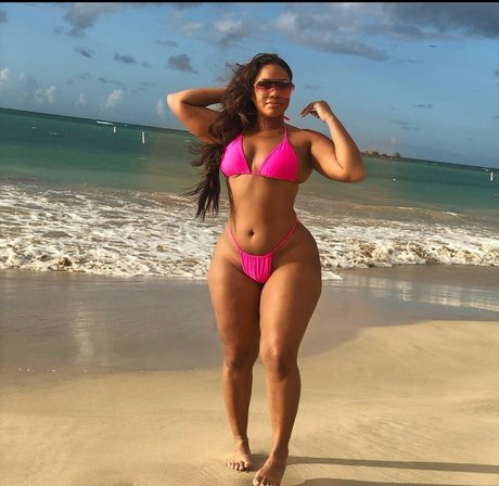 KailaQuiroz 美しいモデル ギャラリー