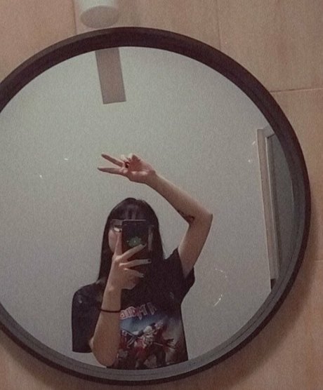 フェイシャルオンリーファンズ アートヌード ギャラリー