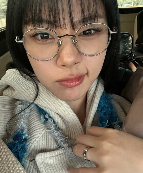 Kim Hyung Seo アート女優 写真