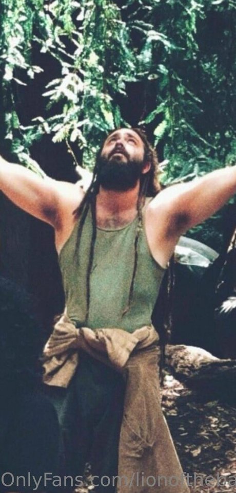 lionofthebay エロティックなポルノスター 写真