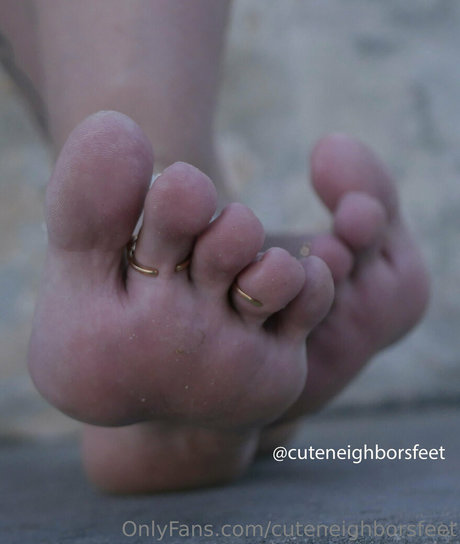 cuteneighborsfeet トップモデル 画像