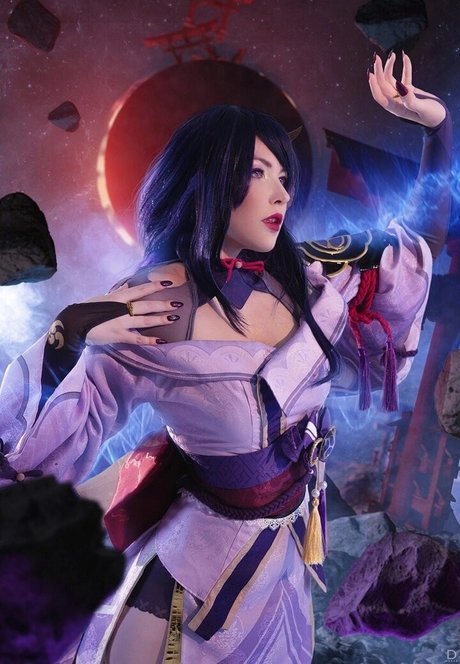 Mi2ray Cosplay アダルトスター 写真