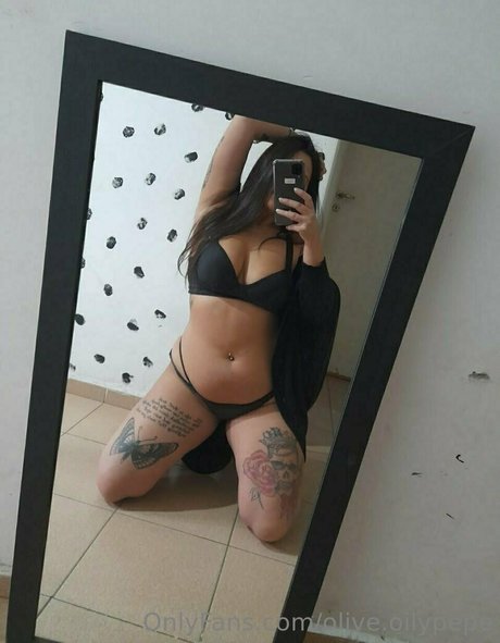 olive oilypepe アートスター 写真