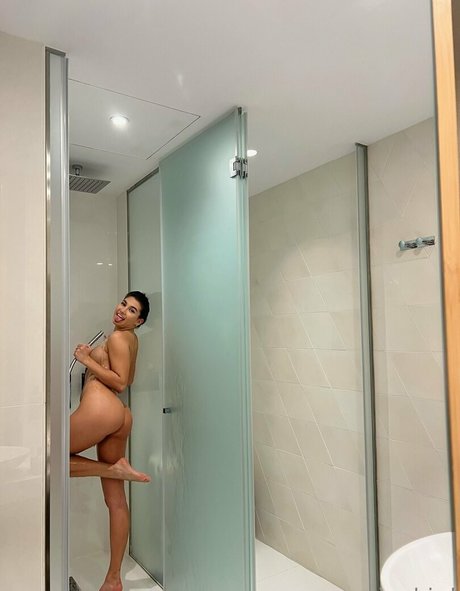 bird person free 最高のポルノスター 写真