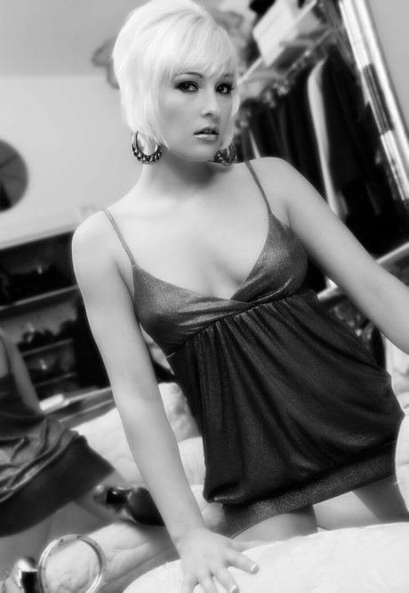 妊娠中のオンリーファンズ えろた 写真