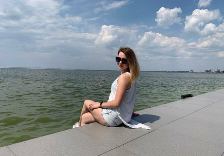 尖ったおっぱいオンリーファンズ 無料ポルノ 画像