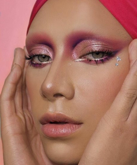 アラブ人妻オンリーファンズ 無料ヌード 写真