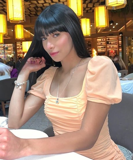 Gabrielle M ポルノスター xxx ギャラリー