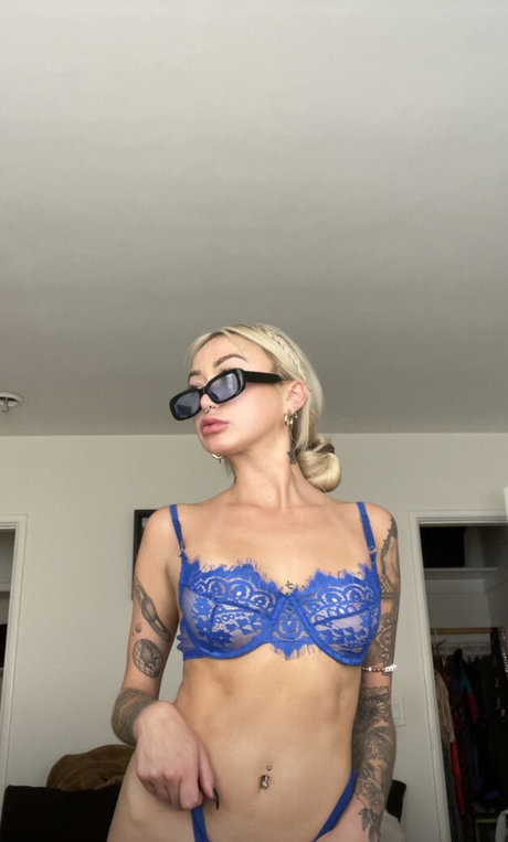 Blondeanime 最高のポルノスター 画像