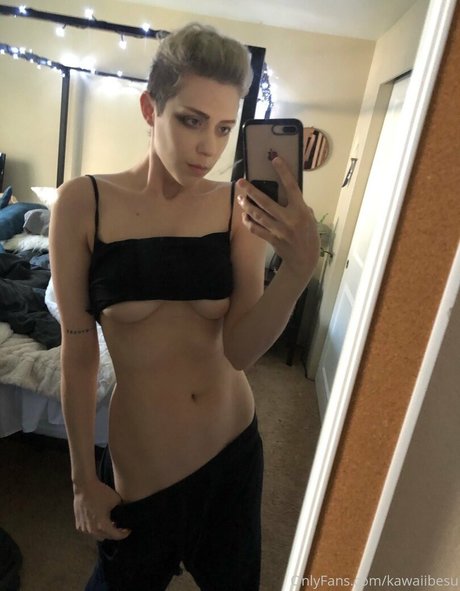 巨乳カップルオンリーファンズ ホット アーカイブ