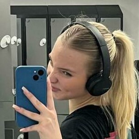 xsophwest エロティックなポルノスター ギャラリー