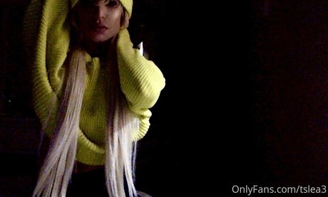 luvluvuxuluvluv 女優 写真