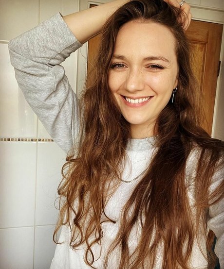 セーリングオンリーファンズ 無料裸 写真