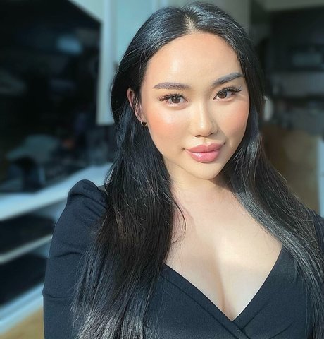 YueYue 最高のモデル 写真