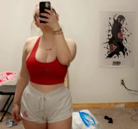 巨乳タトゥーオンリーファンズ 無料 ギャラリー