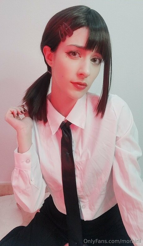 Morhiril Cosplay 裸モデル アーカイブ