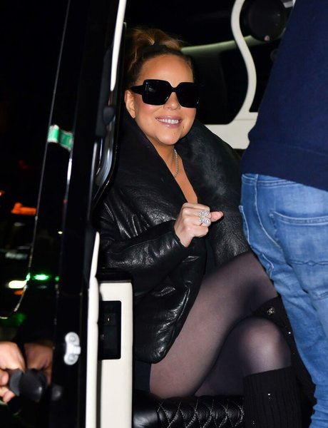 Madi Laine 裸のスター 画像