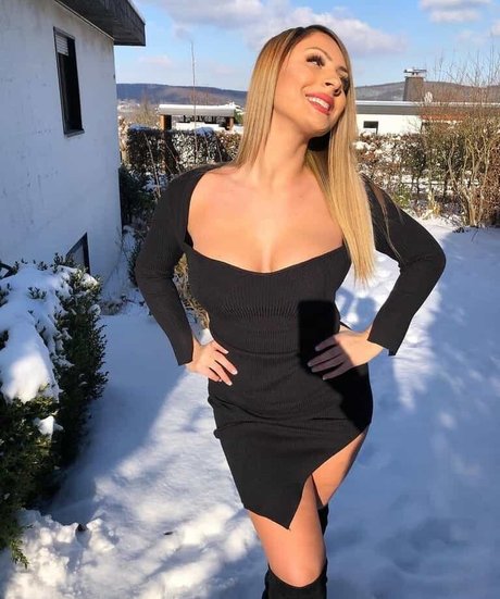 足 マンコ オンリーファンズ ホットxxx 写真