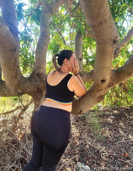 asmr ジンジャー オンリーファンズ 無料ポルノ 画像