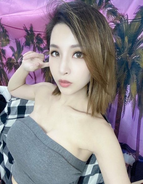 nianlin セクシーモデル 画像