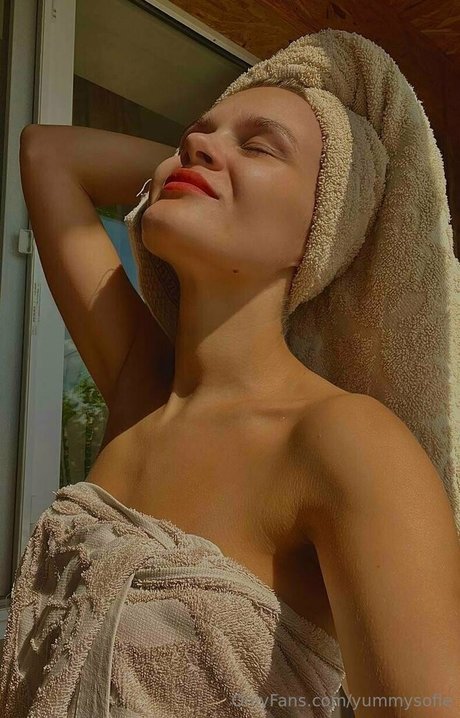 スペードのクイーン オンリーファンズ 無料ポルノ 写真