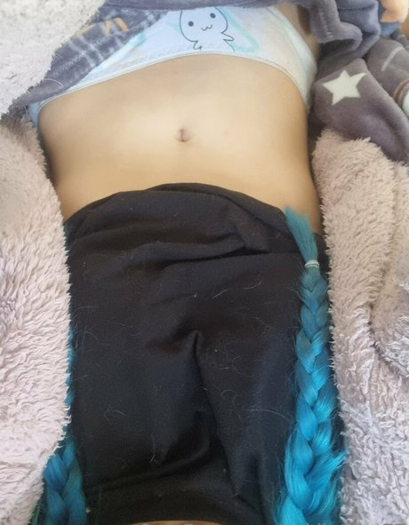 yourbluehairedwaifu スター xxx 画像