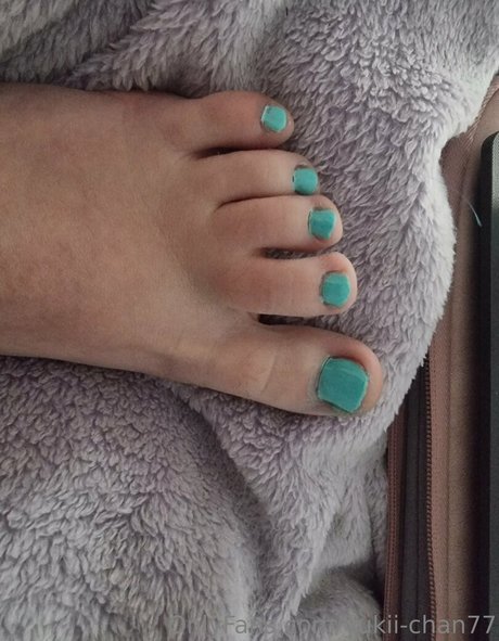 yourbluehairedwaifu ヌードのポルノスター ギャラリー