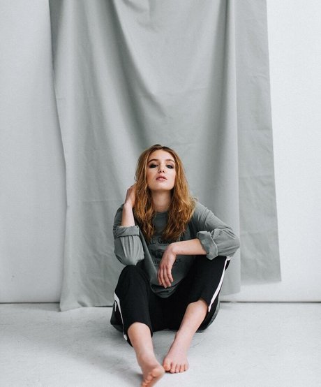 Sophie Nelisse ポルノスター エロティック 写真