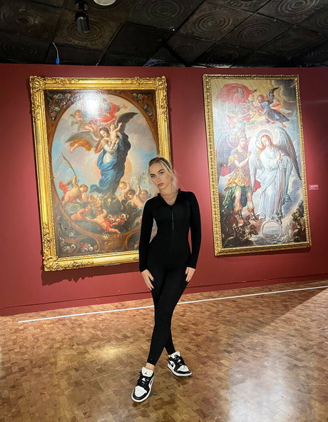 lolaa fansvip 限定モデル 写真