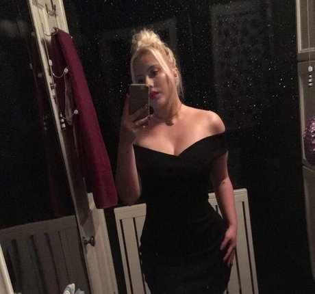 Bethany Koko トップ女優 写真