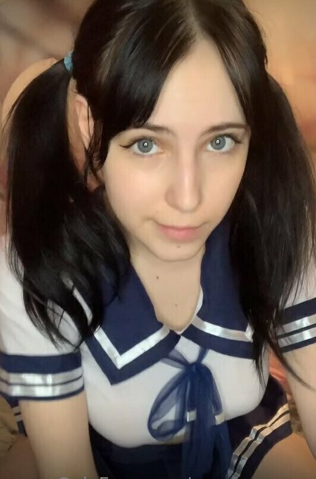 マッサージセラピストオンリーファンズ ホットヌード 画像