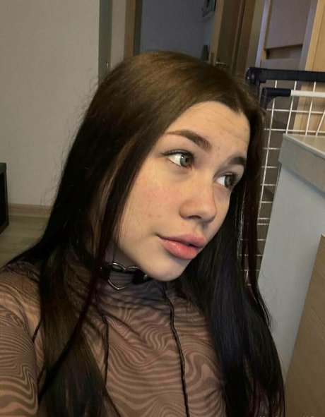 littlewaiifu 無料モデル 写真