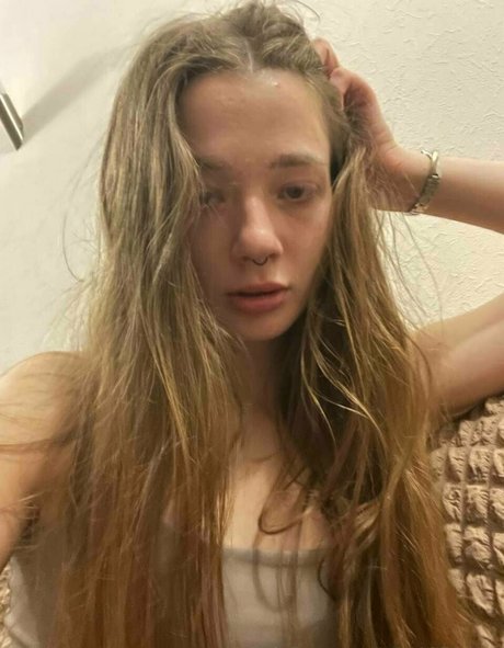 足の動画 オンリーファンズ 無料ポルノ 画像