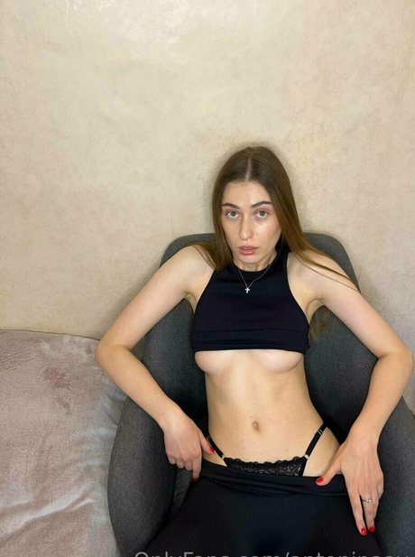 yourrosalia スター ヌード 画像