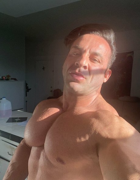 virgy515 エロティックモデル 画像