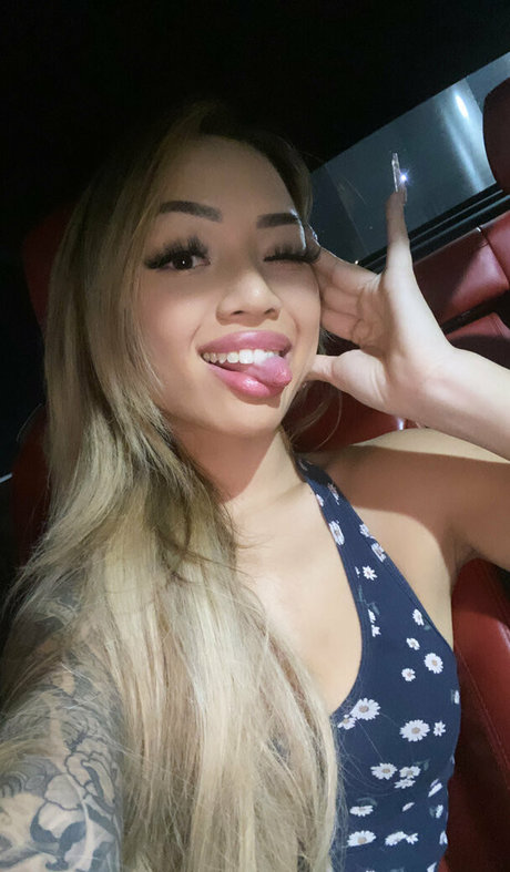 メコスジのオンリーファンズ ホットxxx 写真