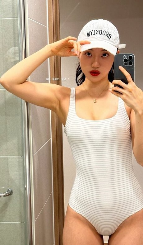 コスプレ フェムボーイ オンリーファンズ アートポルノ 画像