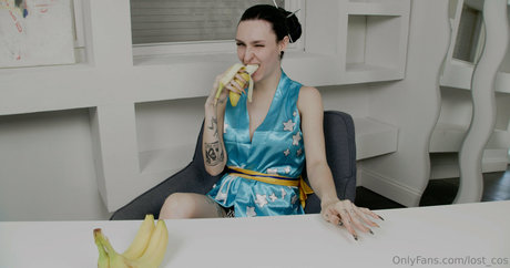 足 熟女 オンリーファンズ アートxxx 写真