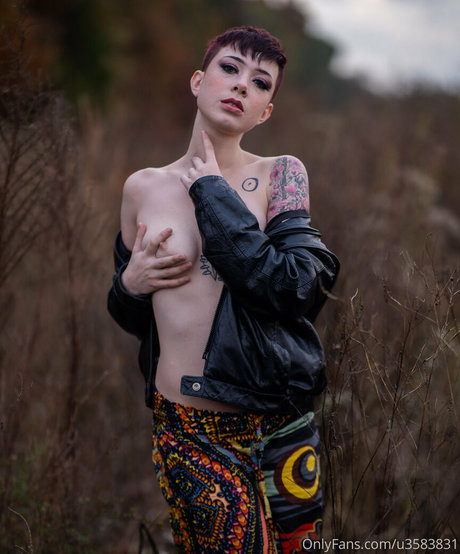 heyhilyraskye 完璧なモデル 写真