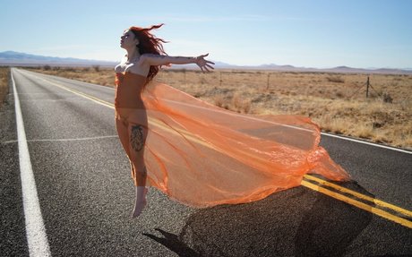 角質の女の子オンリーファンズ セクシーヌード アーカイブ