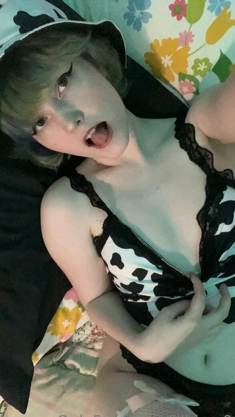 lilbbg 0 ポルノスター パーフェクト 写真