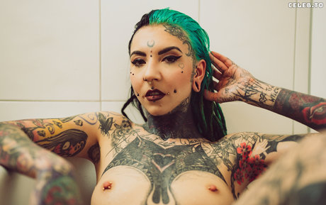 熟女オナニーオンリーファンズ HD 写真