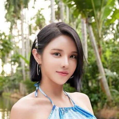 laysha__official ヌード女優 ギャラリー